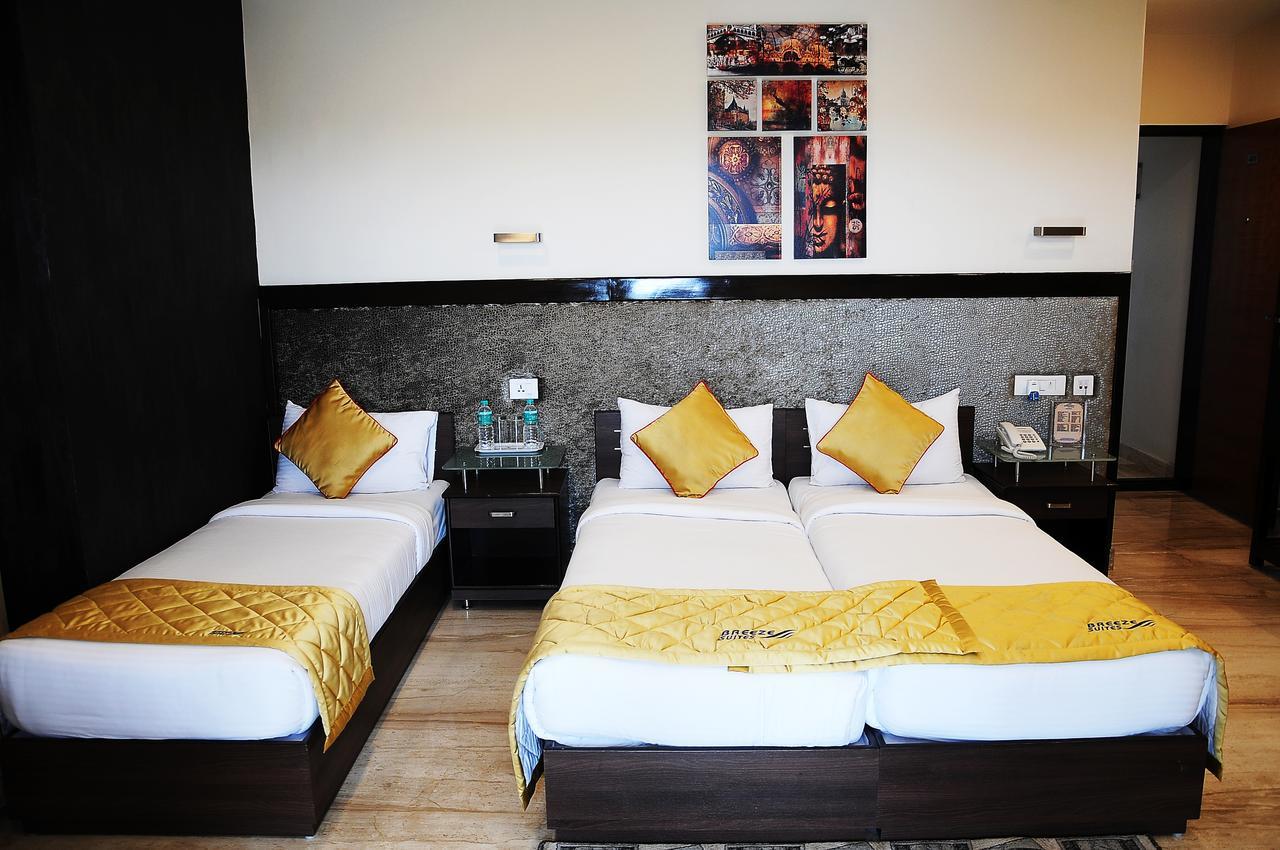 D Breeze Suites Devanahalli Ngoại thất bức ảnh